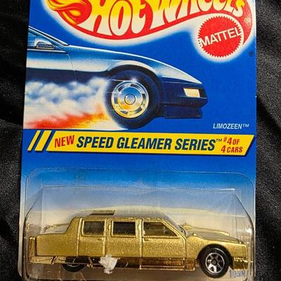 1994 Hot Wheels Speed Gleamer Series #4 of 4 Limozeen | Stunning Gold Chrome Finish | Collector #316 Sealed Original Card | Ultra-Rare...