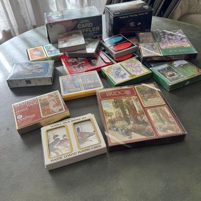 Vintage Cards. Shuffler