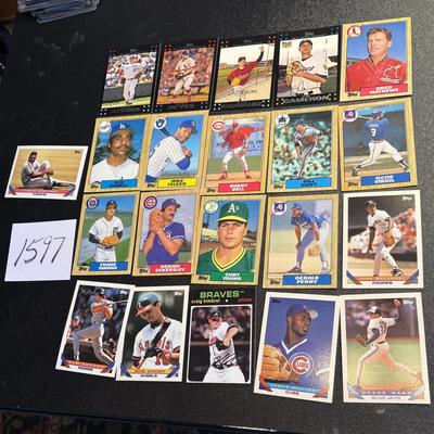 Topps Baseball Cards