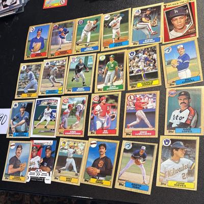 Topps Baseball Cards