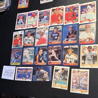 Fleer Baseball Cards
