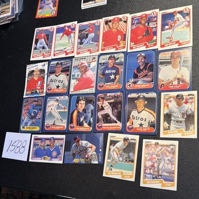 Fleer Baseball Cards