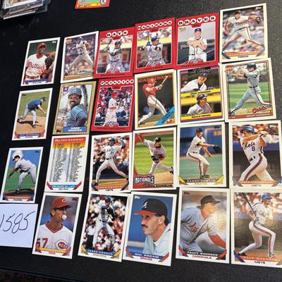 Topps Baseball Cards