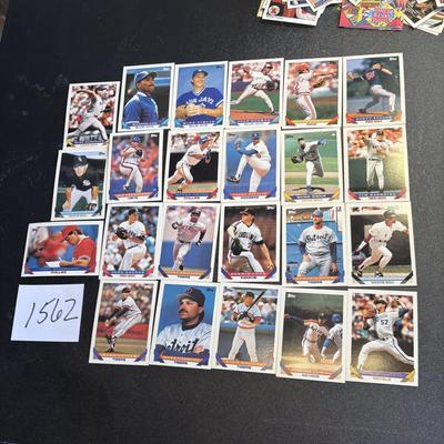 Topps Baseball Cards
