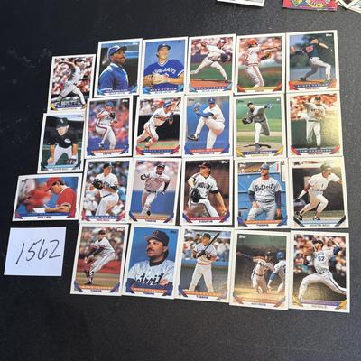 Topps Baseball Cards