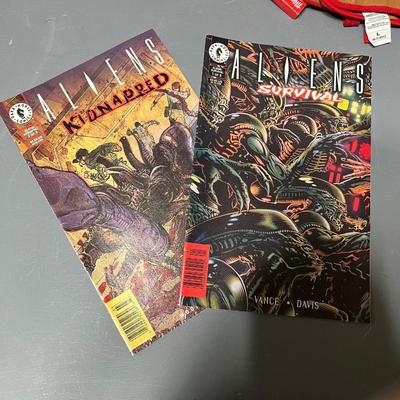 Sale Photo Thumbnail #361: Lot of various comics from DC

Starship troopers movie comic #2
Aliens kidnapped #3
Aliens Survival #1
Star Wars new hope #1

*shipping available at buyers expense