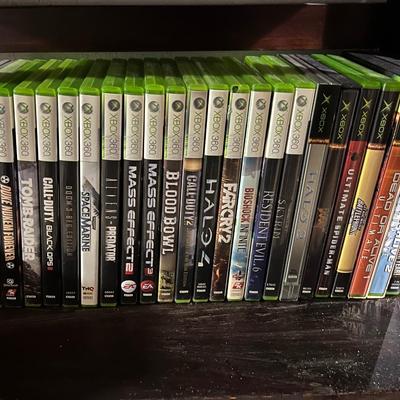 Sale Photo Thumbnail #244: Video games from the original Xbox launch to the Xbox 360 launch