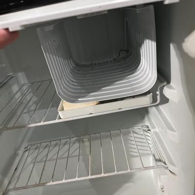 Sale Photo Thumbnail #94: Perfect for college dorms or small bedrooms.