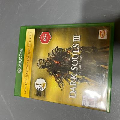 Sale Photo Thumbnail #242: Xbox one game lot including:

Call of duty: black ops 3
Fall out 4
Dark souls 3
Final fantasy XV
Destiny 2
Batman Arkham knight

*shipping available at buyers expense