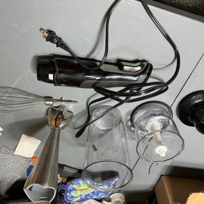 Sale Photo Thumbnail #235: Quick changing mixing tool by Braun.  Comes with all attachments as shown.