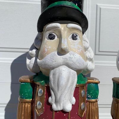 LOT 426: Plaster Christmas Solider Yard Decor