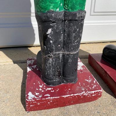 LOT 426: Plaster Christmas Solider Yard Decor