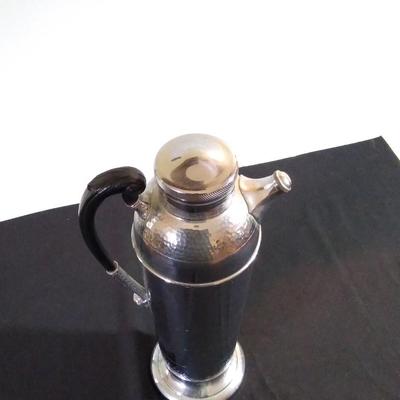 LOT 429: Vintage 1940s Farber Bros. NY Krome-Kraft Cocktail Shaker