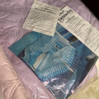 Mahogany Canopy Bed with 7 Extra Linen Sets