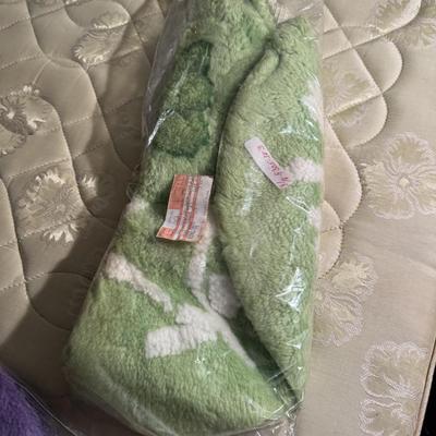 Call Marcia Brady! Bathroom Rug Set