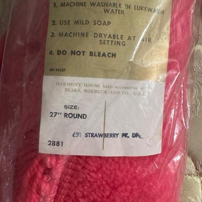 Call Marcia Brady! Bathroom Rug Set