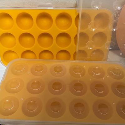 Sale Photo Thumbnail #127: Baby trays looks brand NEW