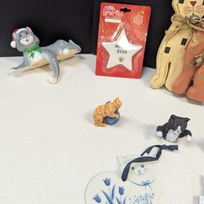 Christmas Ornaments & Toys