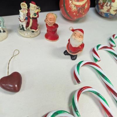 Holiday Christmas Ornaments