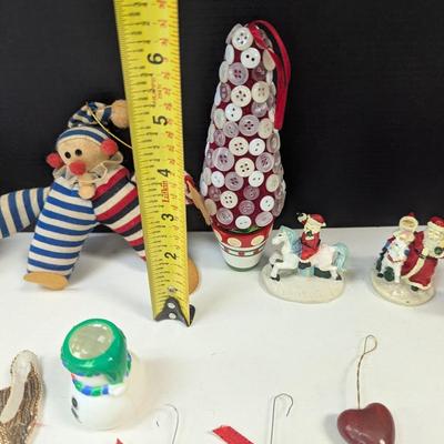 Holiday Christmas Ornaments