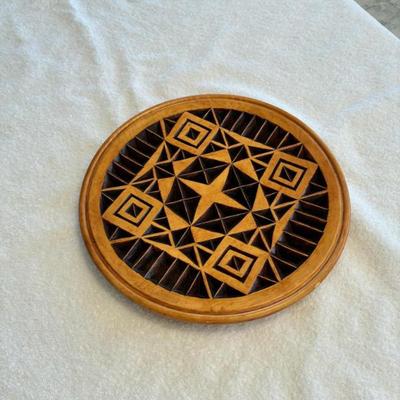 Make offer
Small carved basswood plate