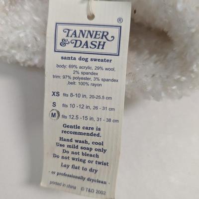 Dog Sweater & Outfits