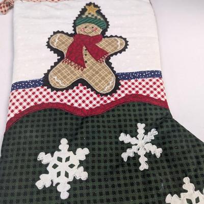 Holiday Decorations - Red/White Tree Skirt