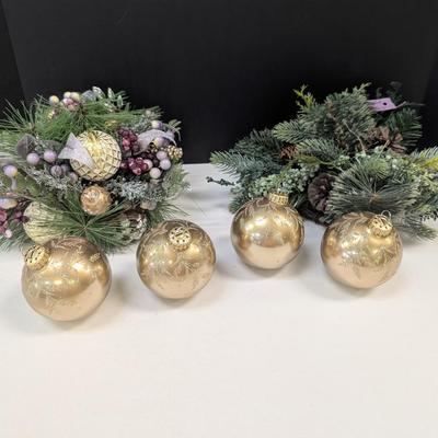 Christmas Centerpieces & Ornaments