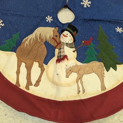 Vintage Christmas Tree Skirt