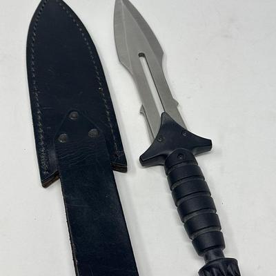 United Cutlery The Phoenix Knife