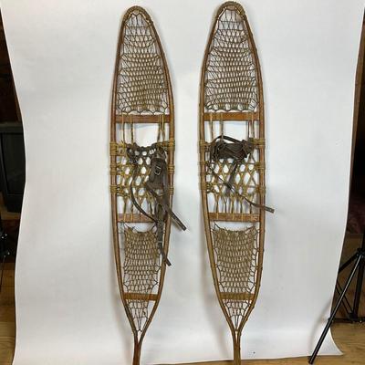 Z505 Vintage U.S. C.A. Lund Snow shoes