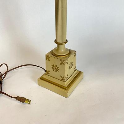 Z515 Vintage French Style Toleware Table Lamp