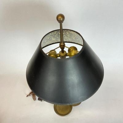 Z518 Vintage Chapman Brass Candlestick Table Lamp with Toleware Shade