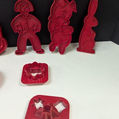 1970's Seasonal & Mixed Vintage Cookie Cutters