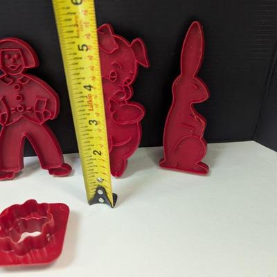 1970's Seasonal & Mixed Vintage Cookie Cutters