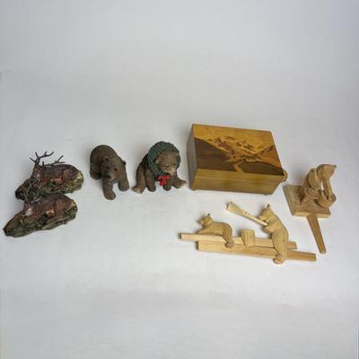 Z535 Vintage Bear and Stag Decor with REUGE Music Box Edelweiss