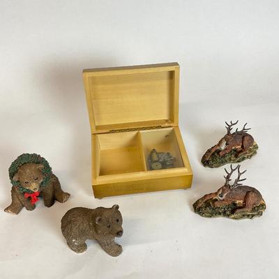 Z535 Vintage Bear and Stag Decor with REUGE Music Box Edelweiss
