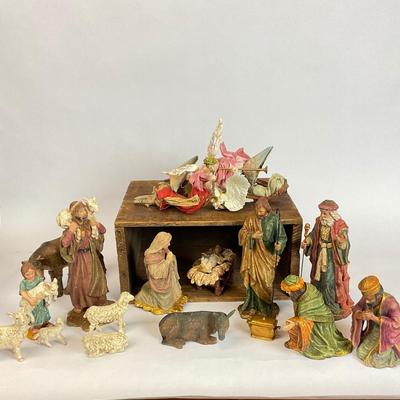 Z538 Large Vintage Department 56 Nativity Scene