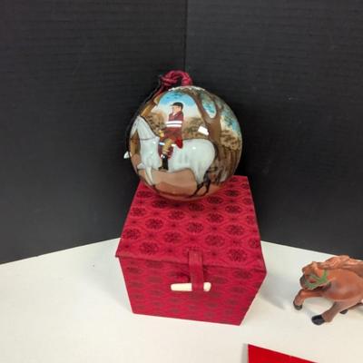 Horse Shoe & Horse Ornaments