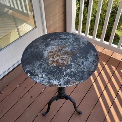 O541 Vintage Cast Iron Tri-legged Adjustable Table with Stone Top