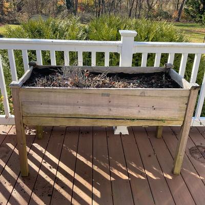 O541 Best Choice Raised Planter