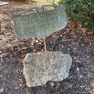 O572 Metal & Stone Garden Plaques