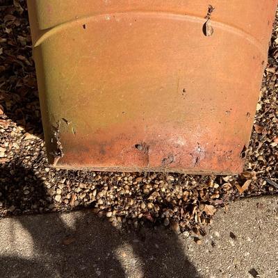 O548 Large Terra cotta Flower Pot
