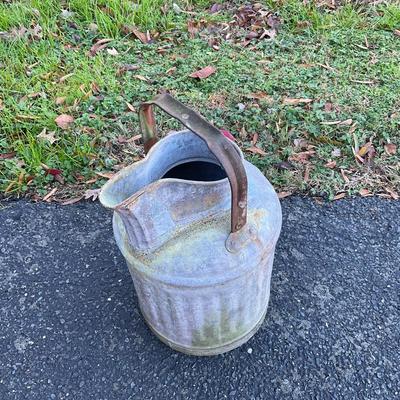 O574 Five Gallon Galvanized Milk Can
