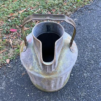 O574 Five Gallon Galvanized Milk Can