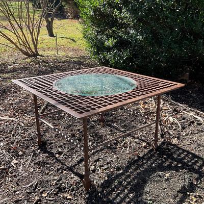 O559 Vintage Industrial Grate Style Glass Center Table