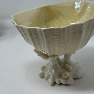 BELLEEK CARDIUM SHELL COMPOTE DISH VASE