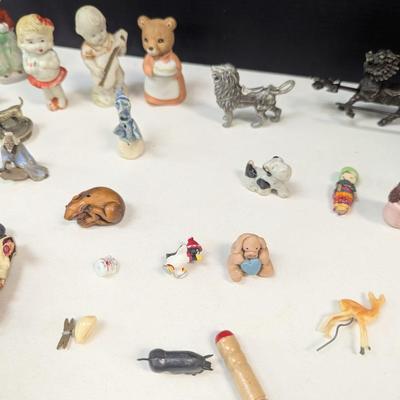 Assortment Of Collectible Trinkets