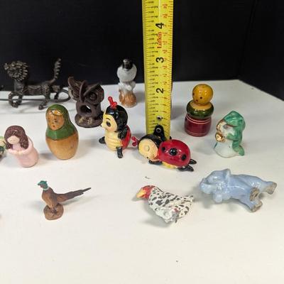Assortment Of Collectible Trinkets