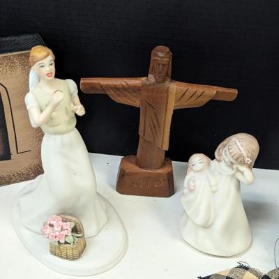 Religious Signs & Figures